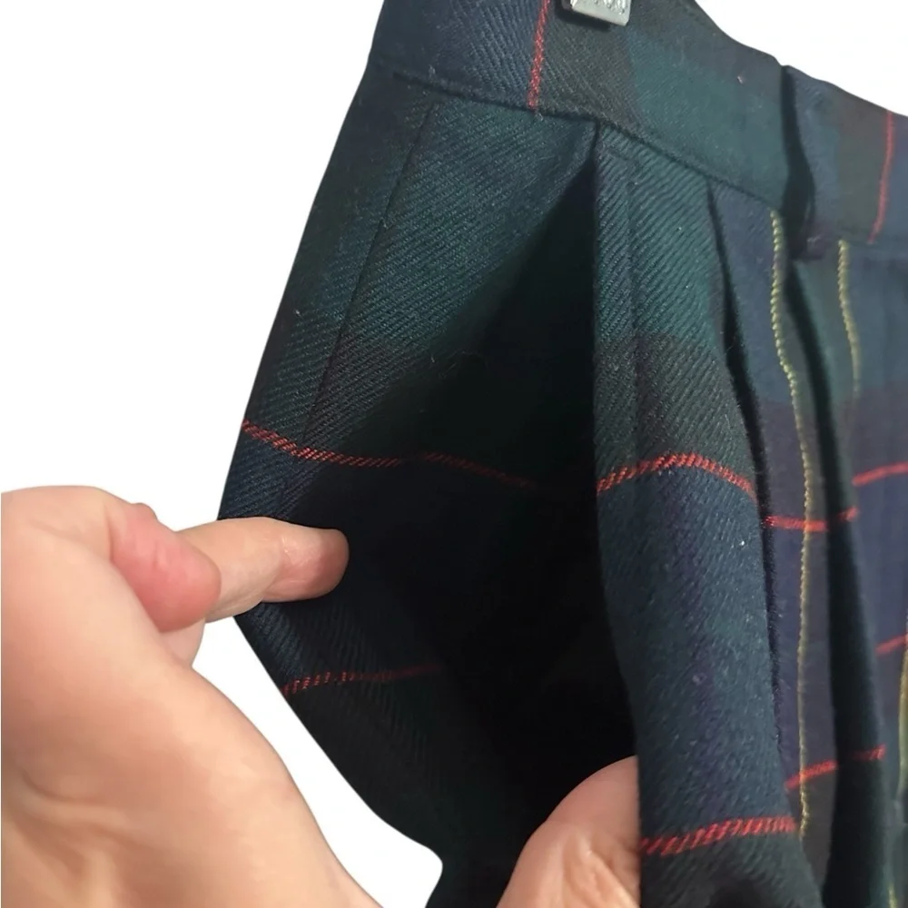 Lord & Taylor High Waist Plaid Shorts - Blue‎ and Green 100% Wool Preppy Size 10